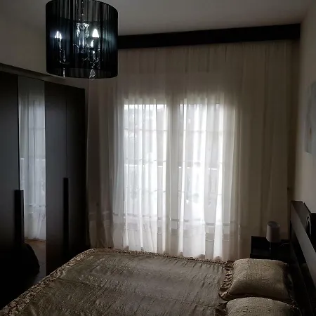Apartament Polinas House *