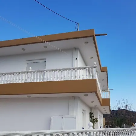 Apartment Polinas House *